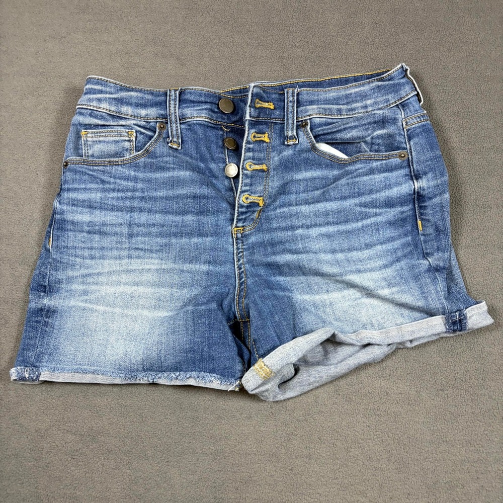 Universal Thread Jean Shorts Womens 6/28 Blue High Rise Midi Button Fly Cuffed